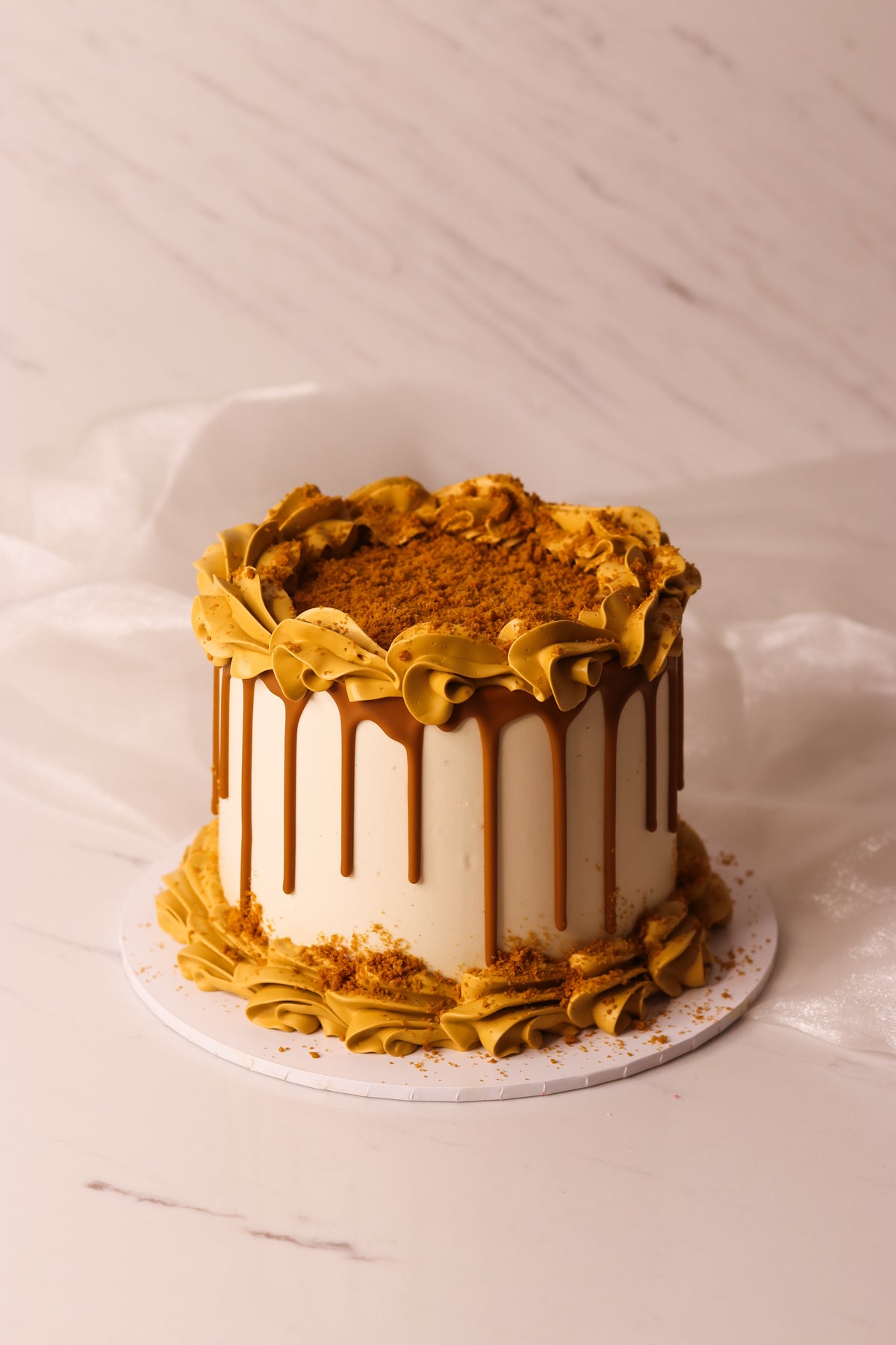 Lotus Biscoff Classic Cake