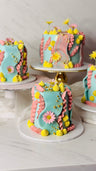 Retro Ruffles Cake