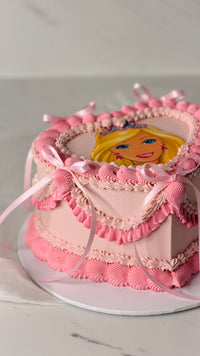 Barbie Vintage Cake thumb 3