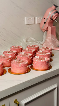 Mother's Day Wavy Cakes thumb 2